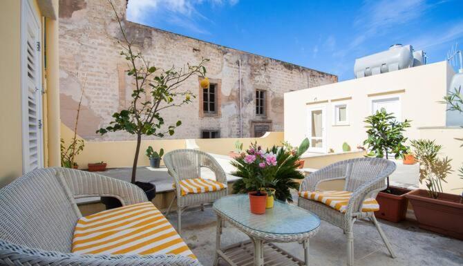 Angelo Apartments & Rooms Trapani Ngoại thất bức ảnh