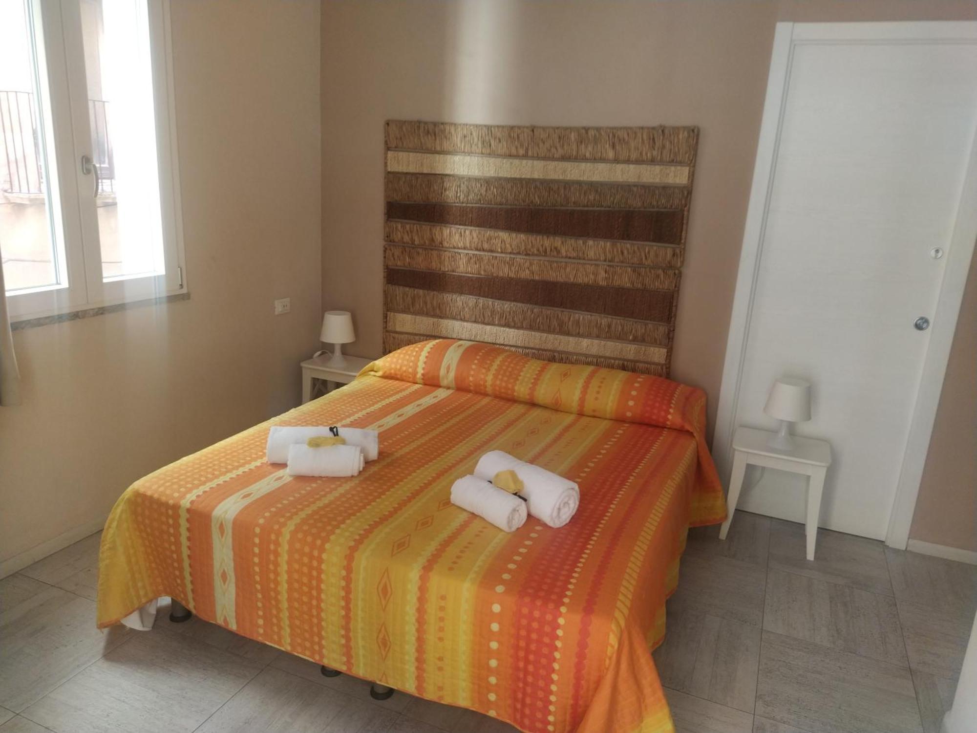 Angelo Apartments & Rooms Trapani Phòng bức ảnh